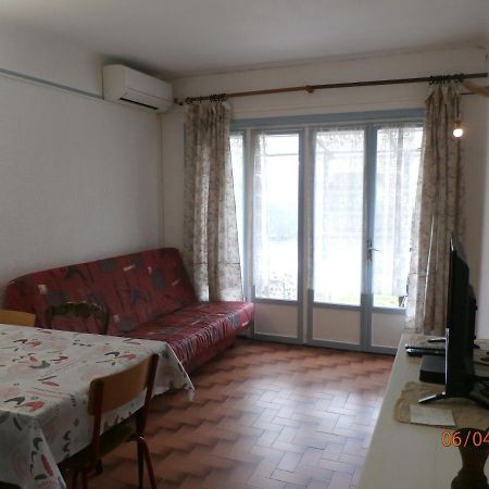 Ferienwohnung Location Dans Un Mas Avec Piscine Et Parking Argelès-sur-Mer Exterior foto