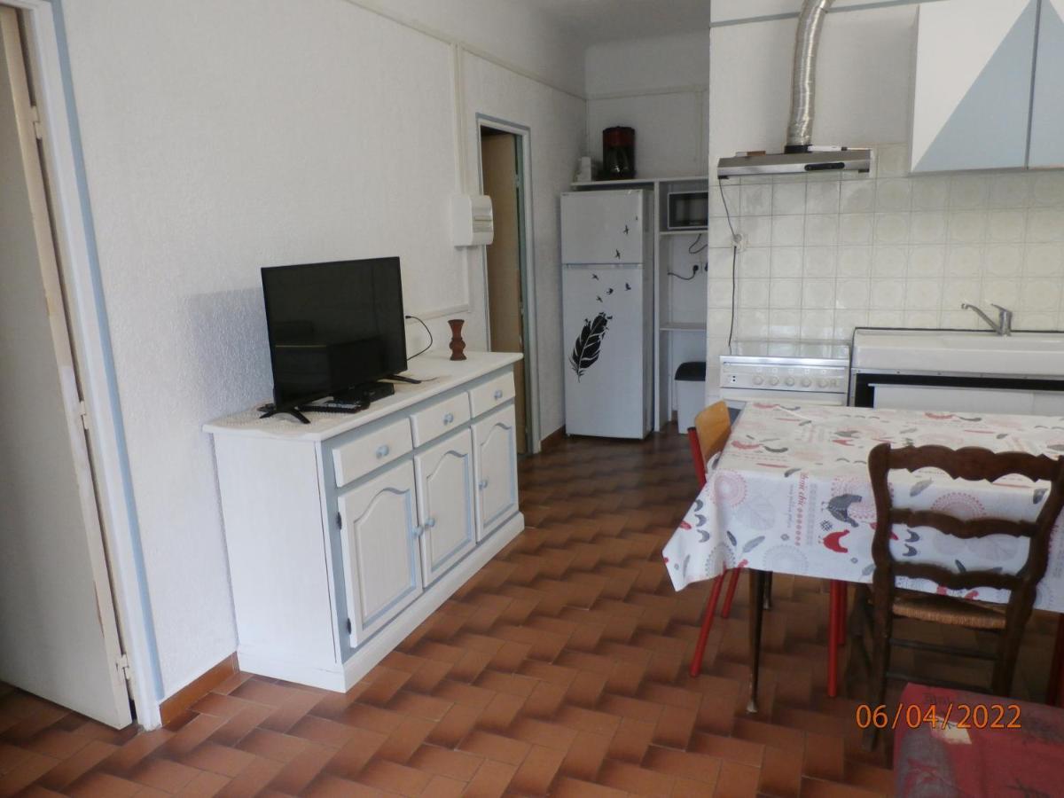 Ferienwohnung Location Dans Un Mas Avec Piscine Et Parking Argelès-sur-Mer Exterior foto